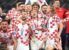 九游体育官网关于巴萨主场大捷，球员赛后激动庆祝胜利，技术能力为什起来评论部门喜欢.的信息